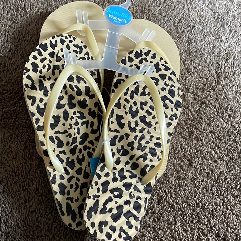 New Flip flops women’s
